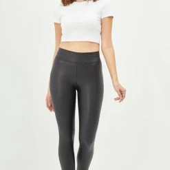 Merkloos Blueberry Leggings- Zwarte Legging Lederlook Fashion Legging Coated Legging High-Waist Dames Hoge Taille - Verhogen Legging - Leggings - Leggings - Push-Up - Up-Fit - Zwart - Maat S -Beenmode Verkoop 516x840