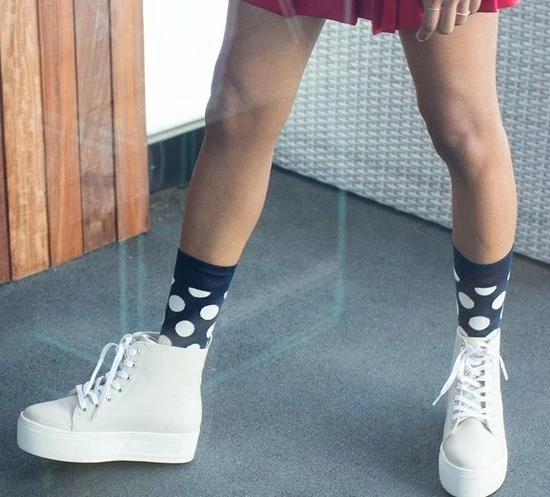 Happy Socks Sokken Big Dot Sock Blauw Met Witte Stippen - Unisex - Maat: 36-40 7 Happy Socks Sokken Big Dot Sock Blauw Met Witte Stippen - Unisex - Maat: 36-40 - Afbeelding 5