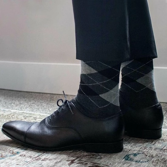 Bamboe Sokken | Geruite Sokken | Anti-zweet Sokken | Naadloze Sokken | Heren Sokken | Dames Sokken | 4 Paar - Antraciet | Maat: 43-45 | Merk: Bamboosa 6 Bamboe Sokken | Geruite Sokken | Anti-zweet Sokken | Naadloze Sokken | Heren Sokken | Dames Sokken | 4 Paar - Antraciet | Maat: 43-45 | Merk: Bamboosa - Afbeelding 4