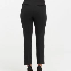 Spanx - The Perfect Pant Slim Straight Leg - Maat M - Zwart 25 Spanx - The Perfect Pant Slim Straight Leg - Maat M - Zwart -Beenmode Verkoop 550x687 15