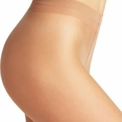 FALKE Shelina Hoge Kwaliteit Onzichtbaar Zacht Comfortabel Glanzend Elegant Nylon Zonder Motief Ultra Sheer 12 Denier Beige Dames Panty - Maat L -Beenmode Verkoop 550x714 3